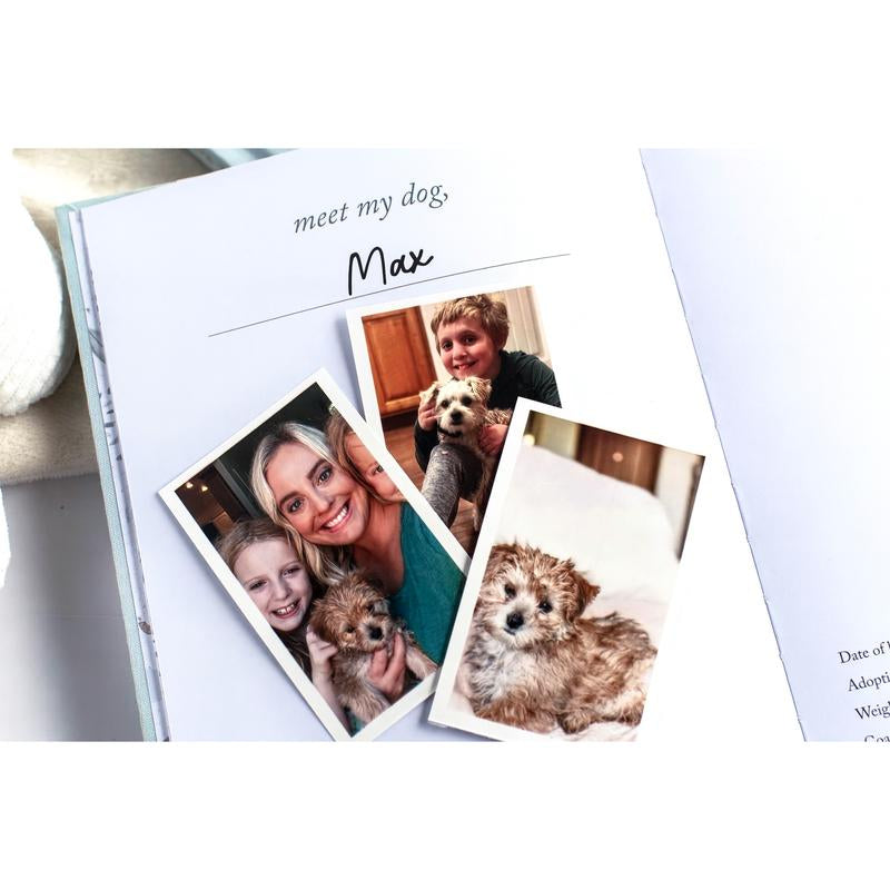 A Dog’S Life: Dog Memory Book