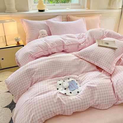 3Pcs Simple, Soft and Skin-Friendly Duvet Cover 3-Piece Set (1 Duvet Cover +2 Pillowcases) (Without Core) Modern and Breathable